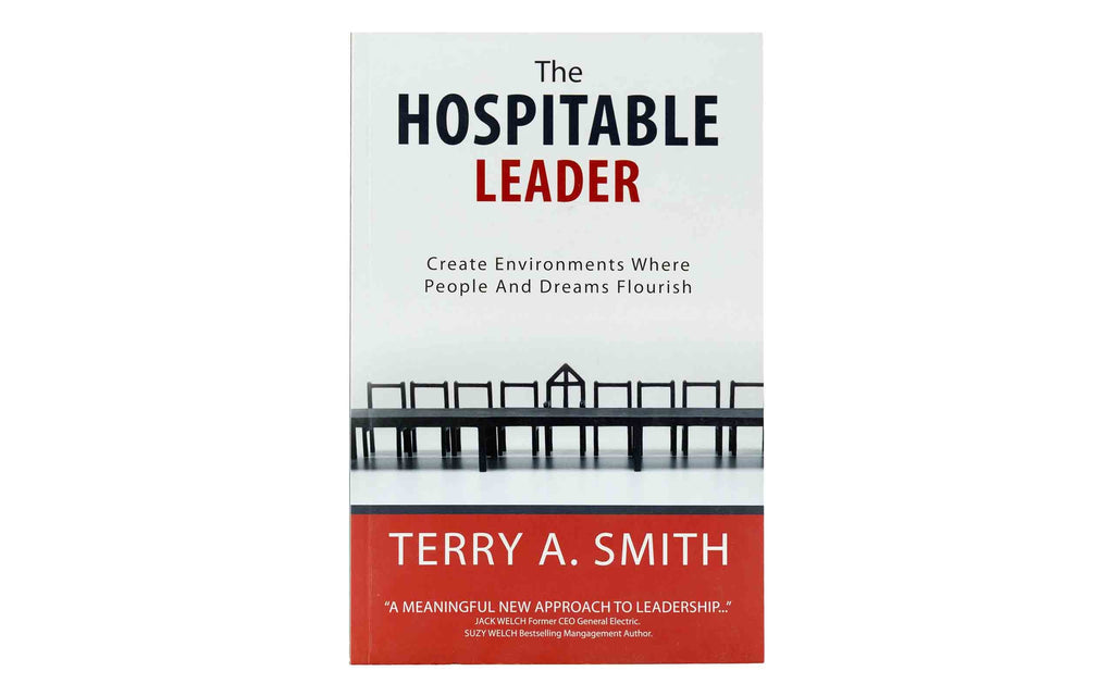 The Hospitable Leader | Christian Bible  + Heavenly Rewards: Living with Eternity i Combo