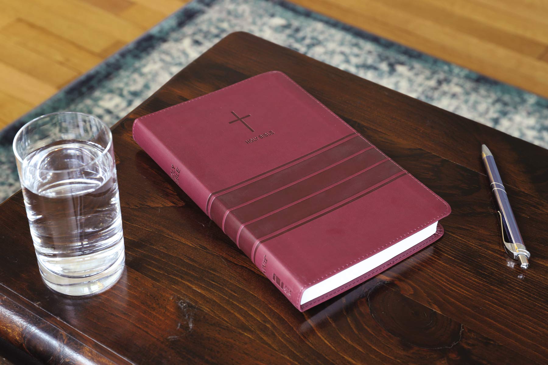Holy Bible: New International Version, Burgundy Leathersoft, Value Thinline Bible Imitation Leather