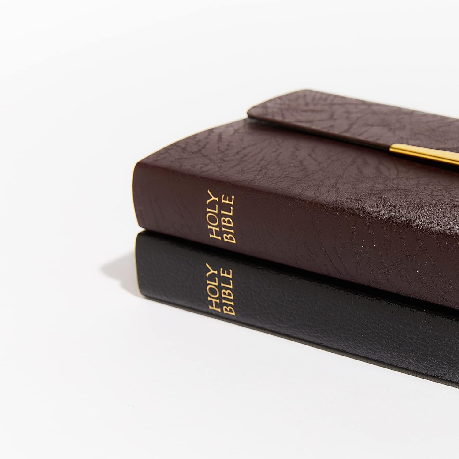 Burgundy NKJV/KJV Checkbook Bible in Compact Bonded Leather Wallet Style