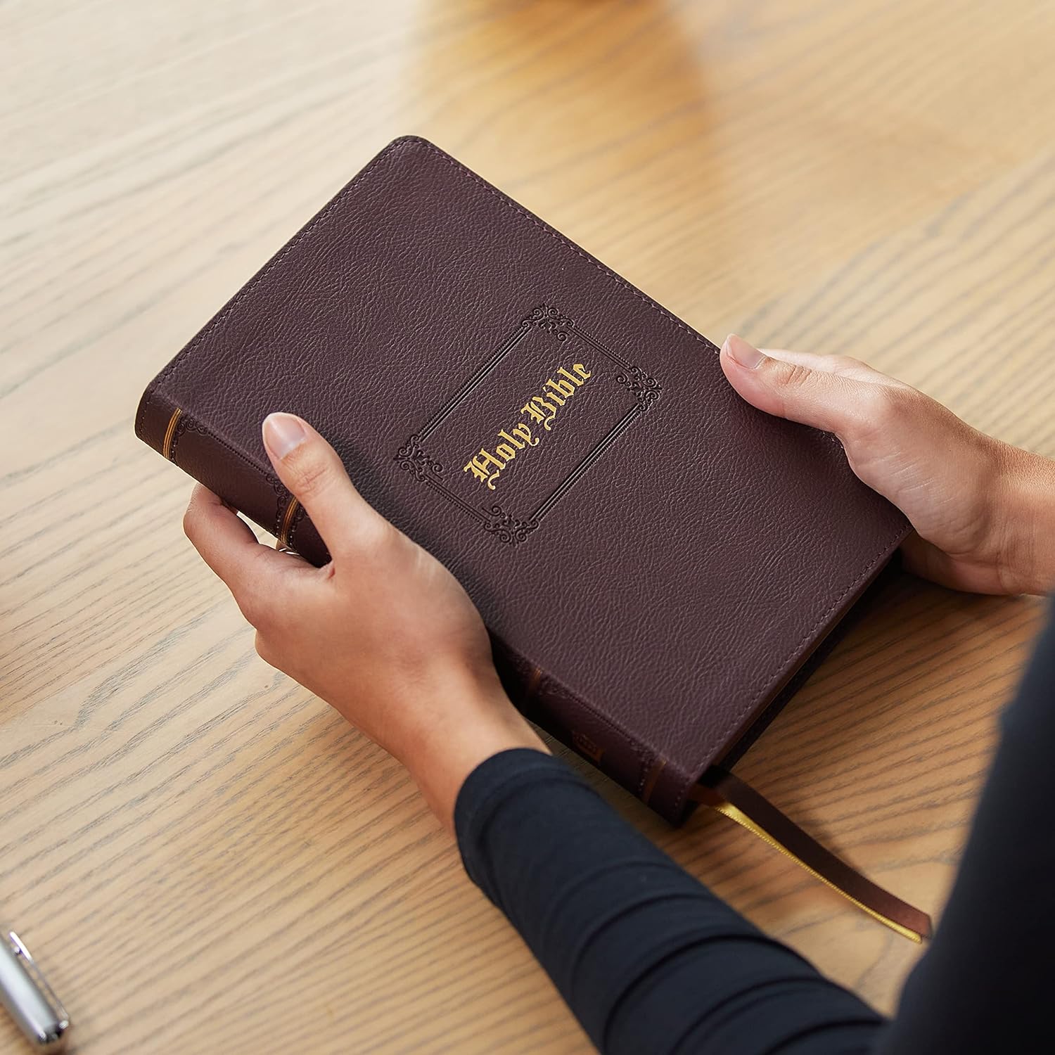KJV, Personal Size Large Print Reference Bible, Vintage Series,Brown Leathersoft, Red Letter, Comfort Print: Holy Bible, King James Version Imitation Leather – Large Print