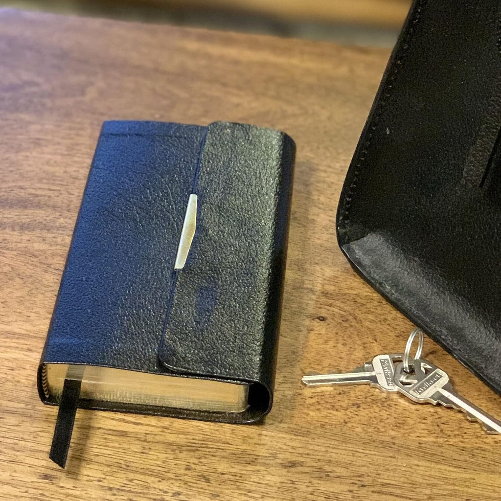 NKJV and KJV Compact Bonded Leather Wallet Style Bible