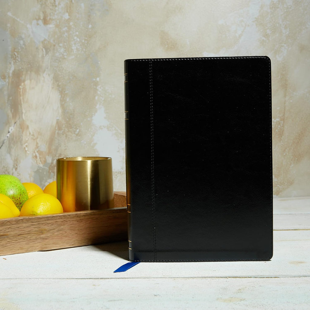 Holy Bible: New International Version, Black, Leathersoft, Chronological Study, Comfort Print Imitation Leather – Import