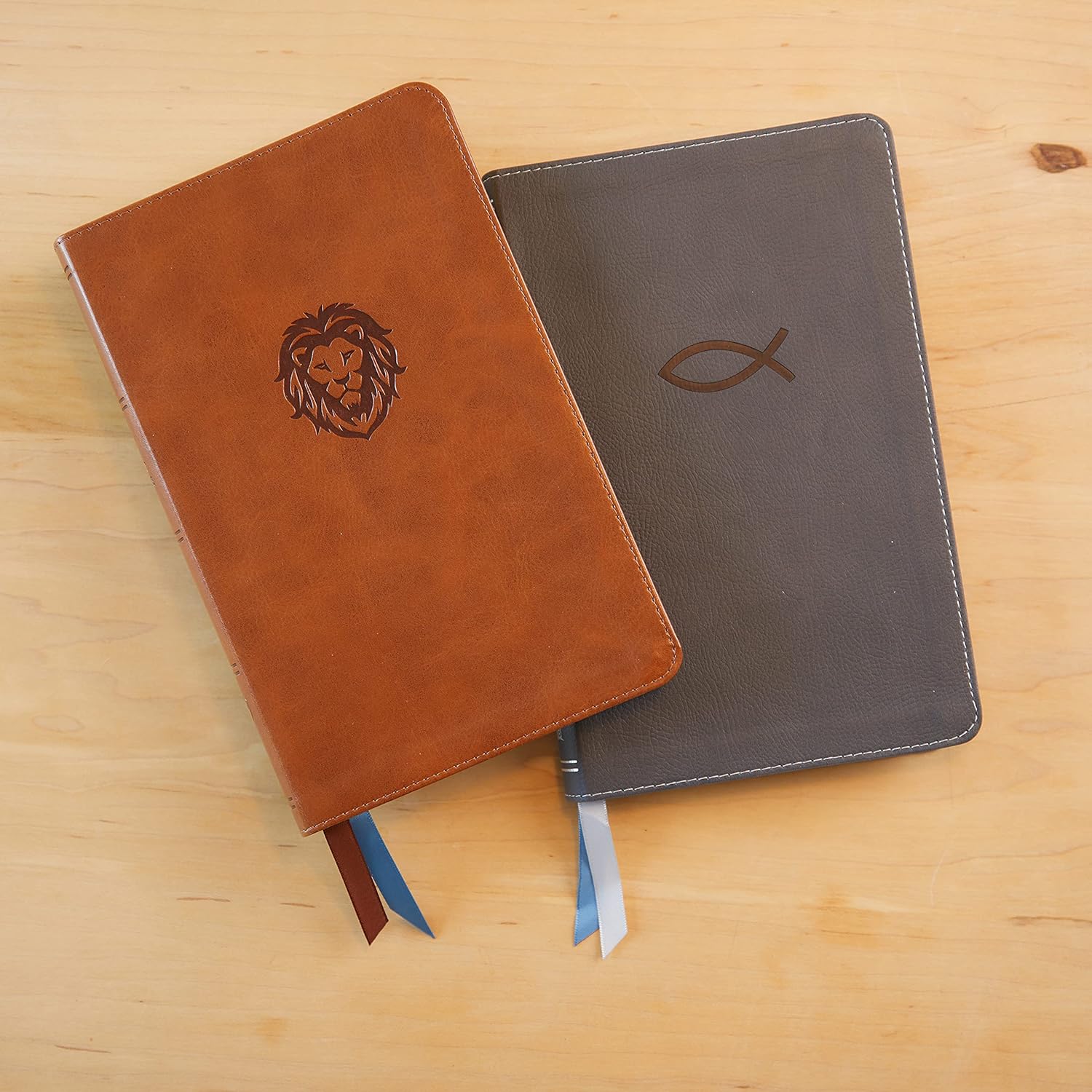 New King James Version Bible for young readers, imitation leather and Comfort Print