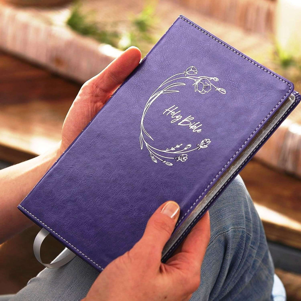 NKJV Ultra Thinline Bible, Purple Leathersoft Cover, ISBN 9781400338429