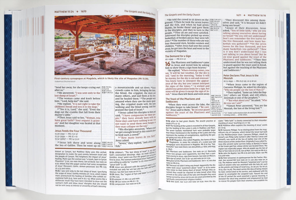 Miniature NIV Study Bible in red letter edition, revised in 2020