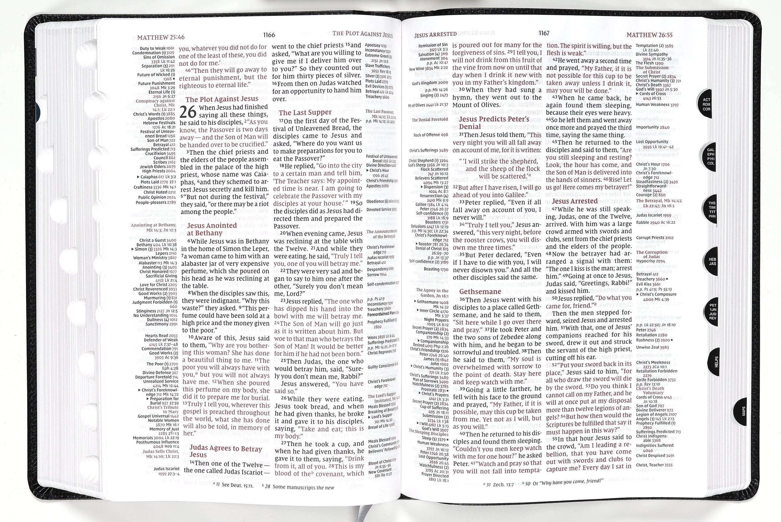 NIV Thompson Chain-Reference Bible Large Print Black Thumb Indexed (Red Letter Edition)