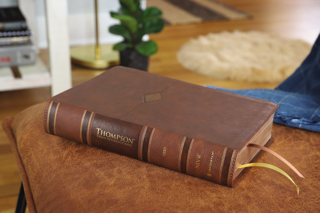 NIV Thompson Chain-Reference Bible Brown (Red Letter Edition)
