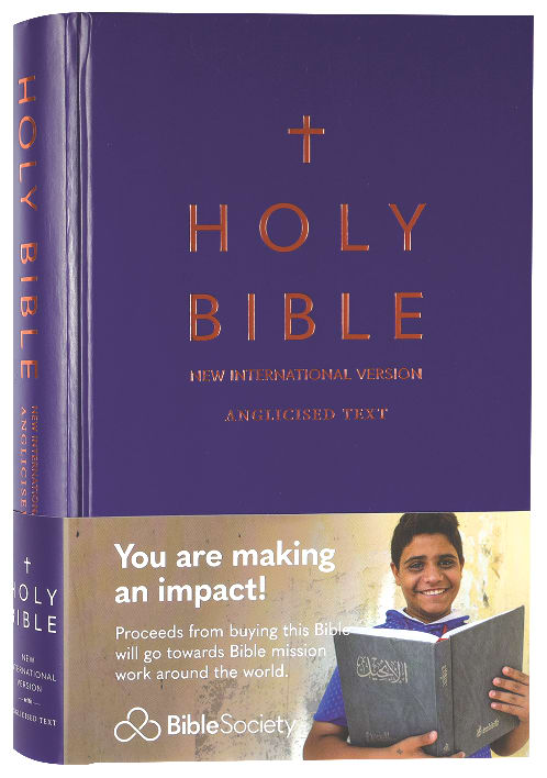 NIV Anglicised Black Letter Edition Ultraviolet Slimline Bible interior pages