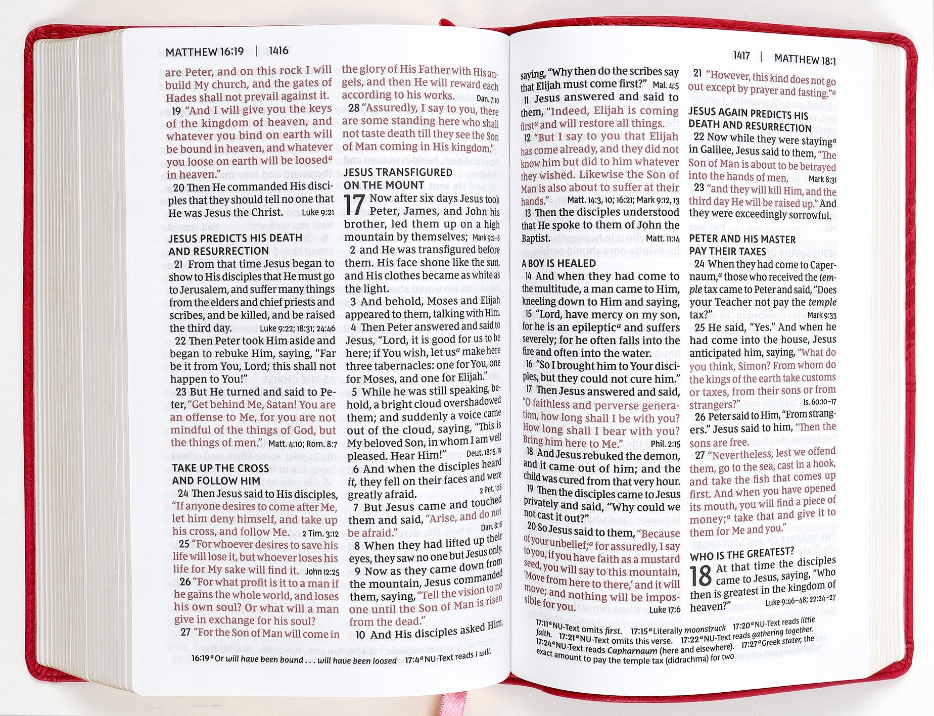 NKJV End-Of-Verse Reference Bible Personal Size Large Print Pink (Red Letter Edition)