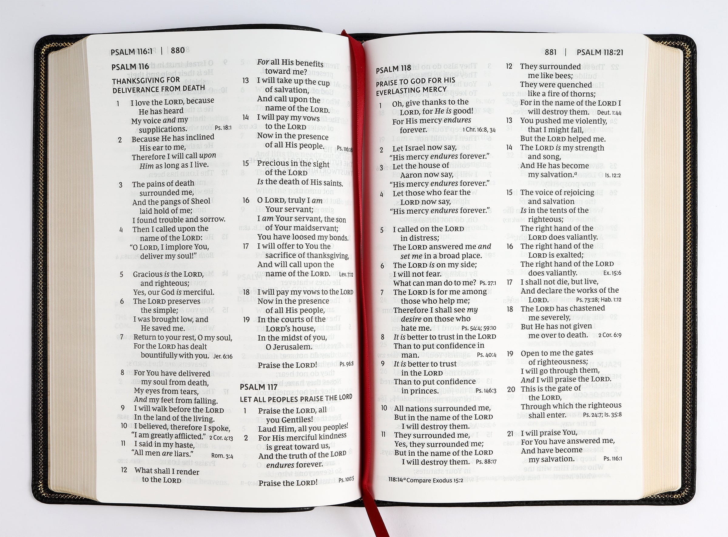 NKJV Deluxe End-Of-Verse Reference Bible Personal Size Large Print Black (Red Letter Edition)