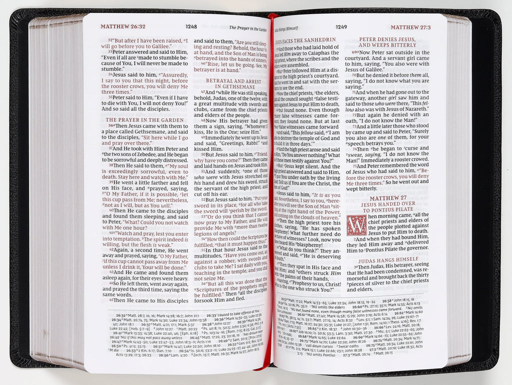 NKJV Personal Size Reference Bible Sovereign Collection Black (Red Letter Edition)