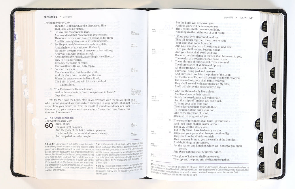 Red Letter NKJV Study Bible Large Print Black Indexed Edition