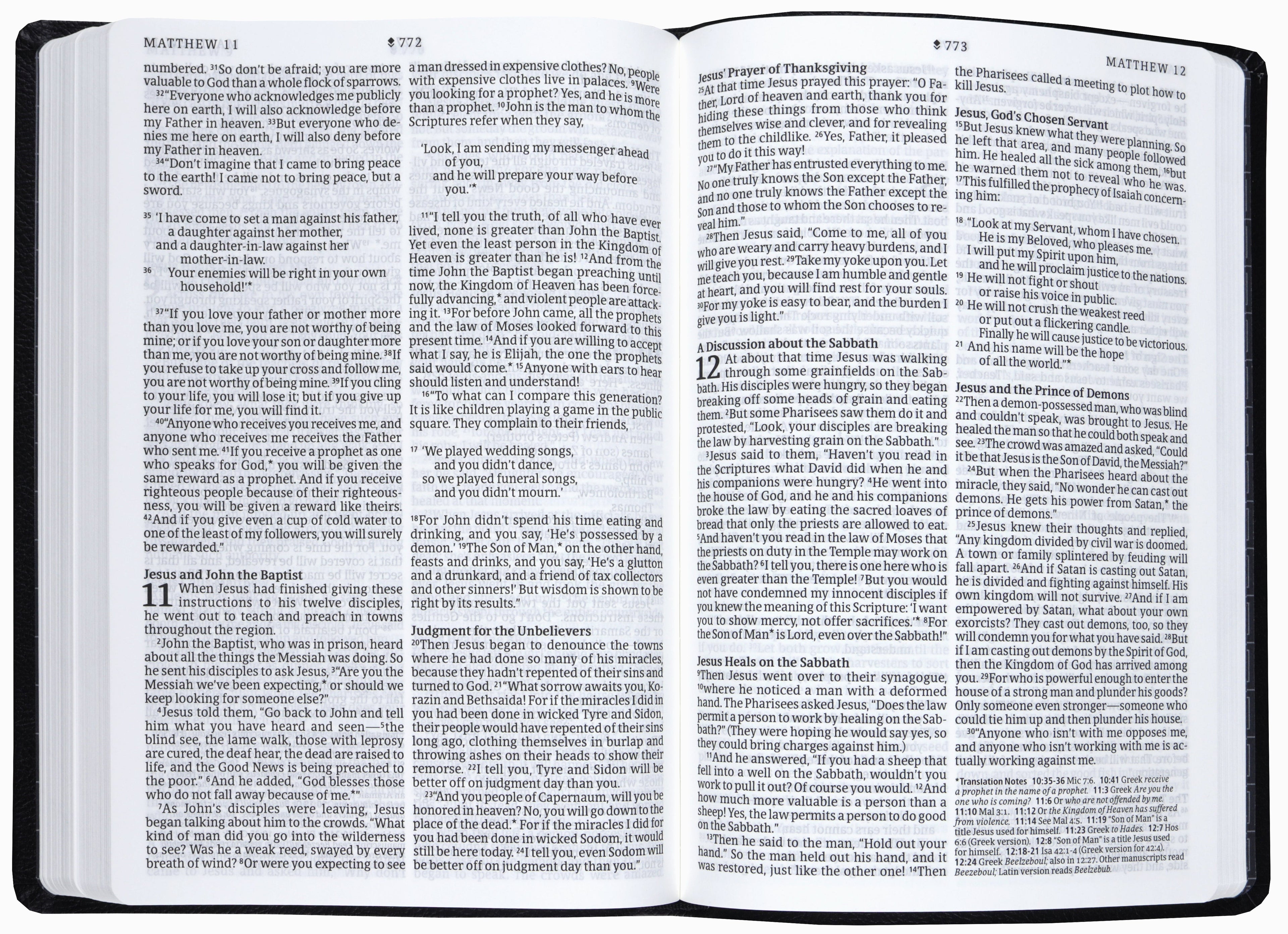 NLT Large Print Premium Value Thinline Bible, Filament-Enabled Edition, Black Cross