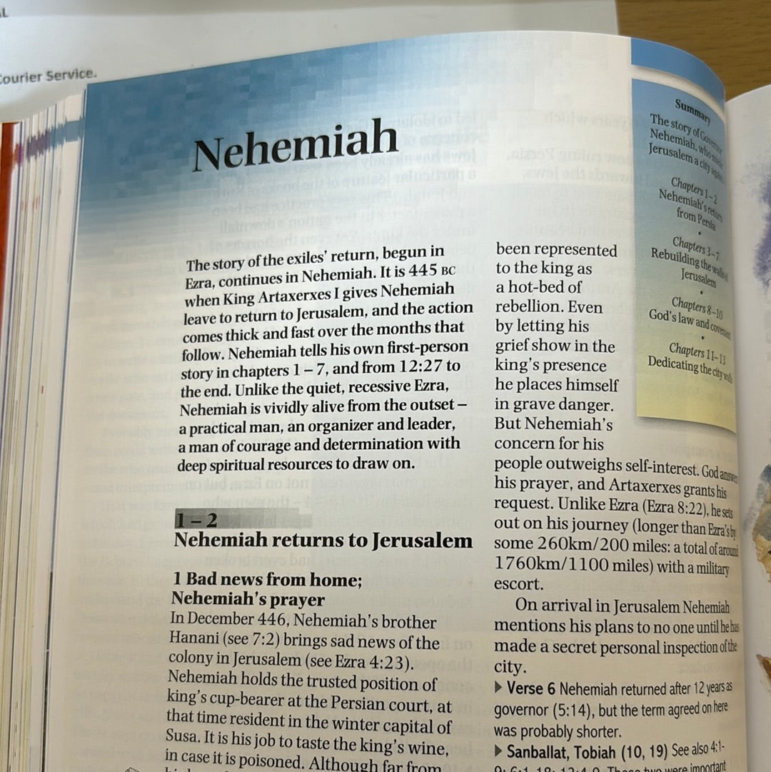 Zondervan Handbook to the Bible: Fifth Edition Paperback – Import