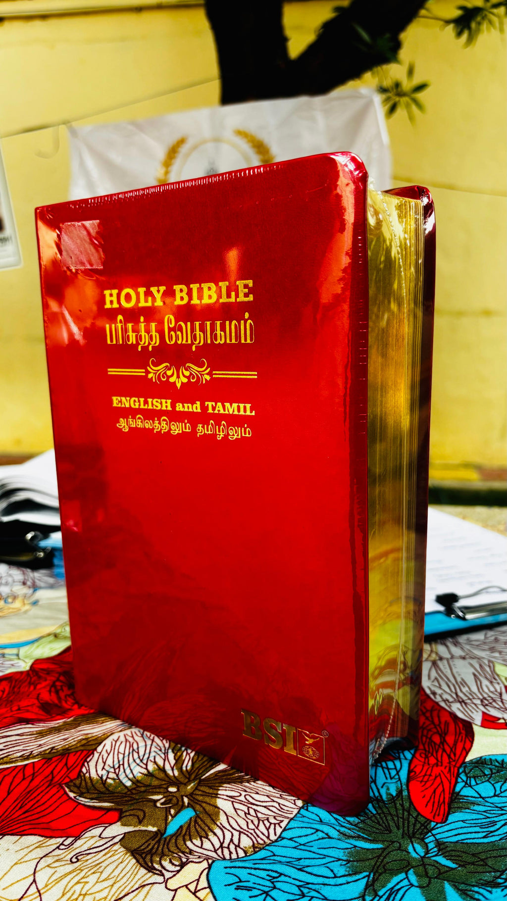 Limited Edition Bilingual Holy Bible Tamil - English Royal Leather Edition (Amity)