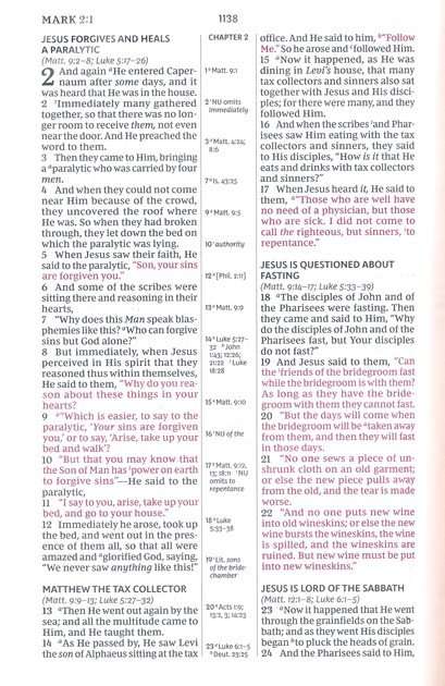 NKJV Compact Center-Column Reference Bible, Gray LeatherSoft Edition