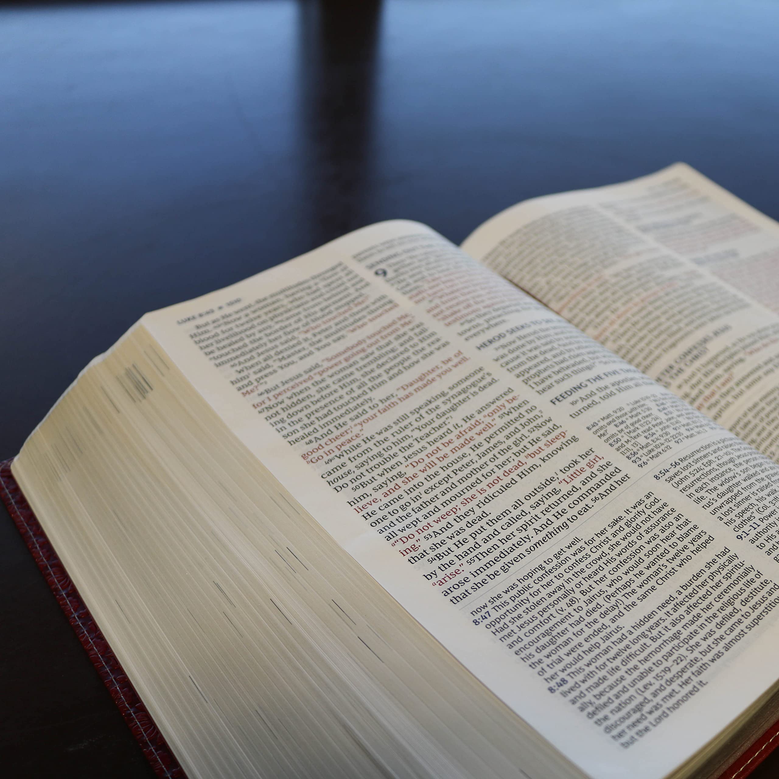 NKJV Wiersbe Study Bible Hardcover Red Letter Edition in Comfort Print Binding