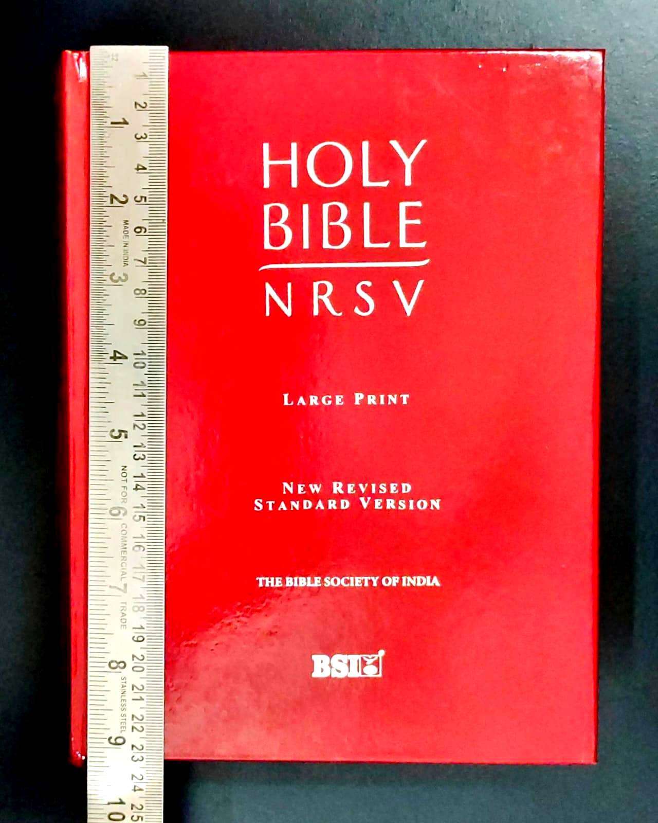 NRSV Large Print Bible, New Revised Standard Version - Hardbound Edition (ISBN: 9780564035670)