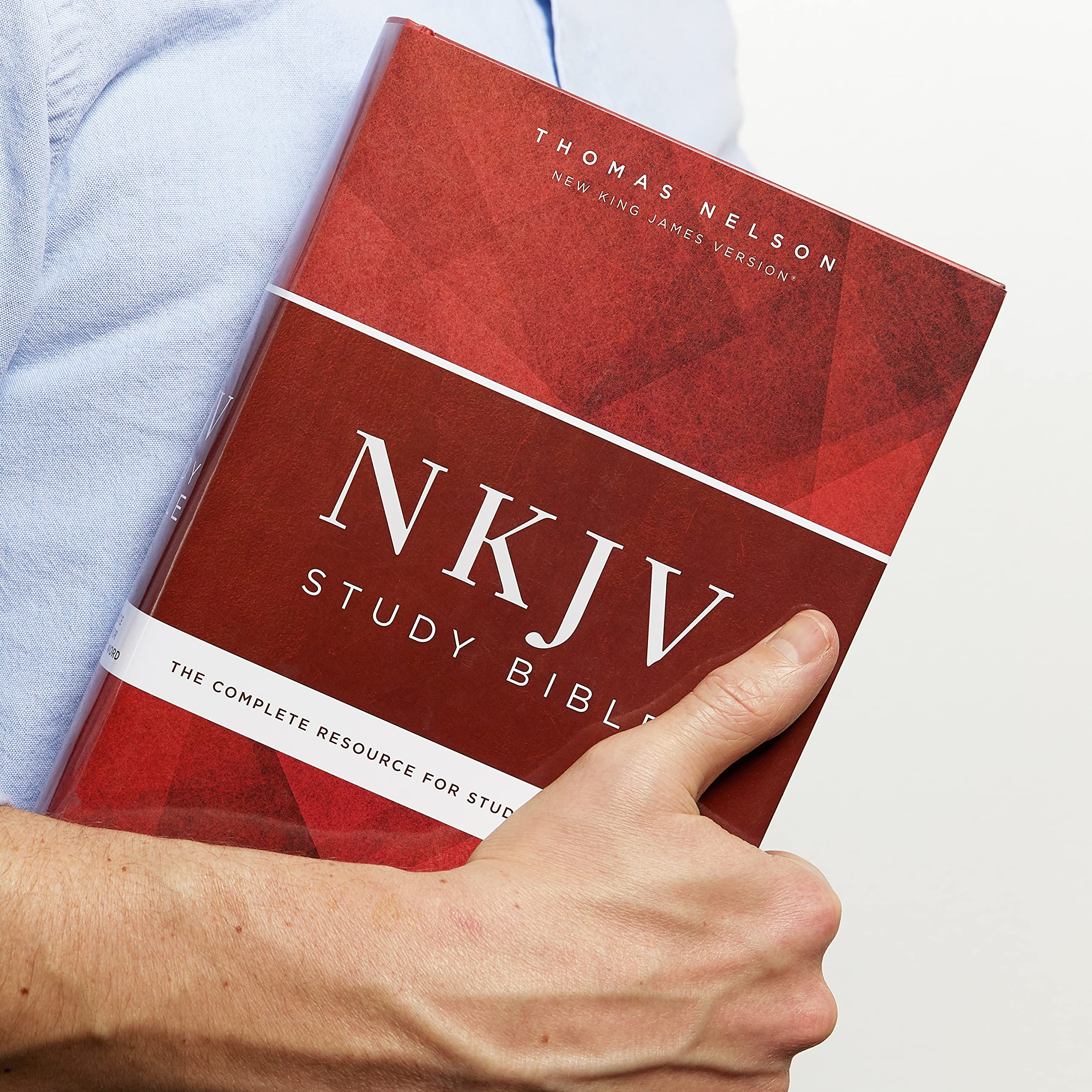 NKJV Study Bible in Hardcover, Comfort Print - A Comprehensive Resource for Studying God's Word