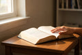 Studio photo of 365 Days to Know Your Bible in lifestyle