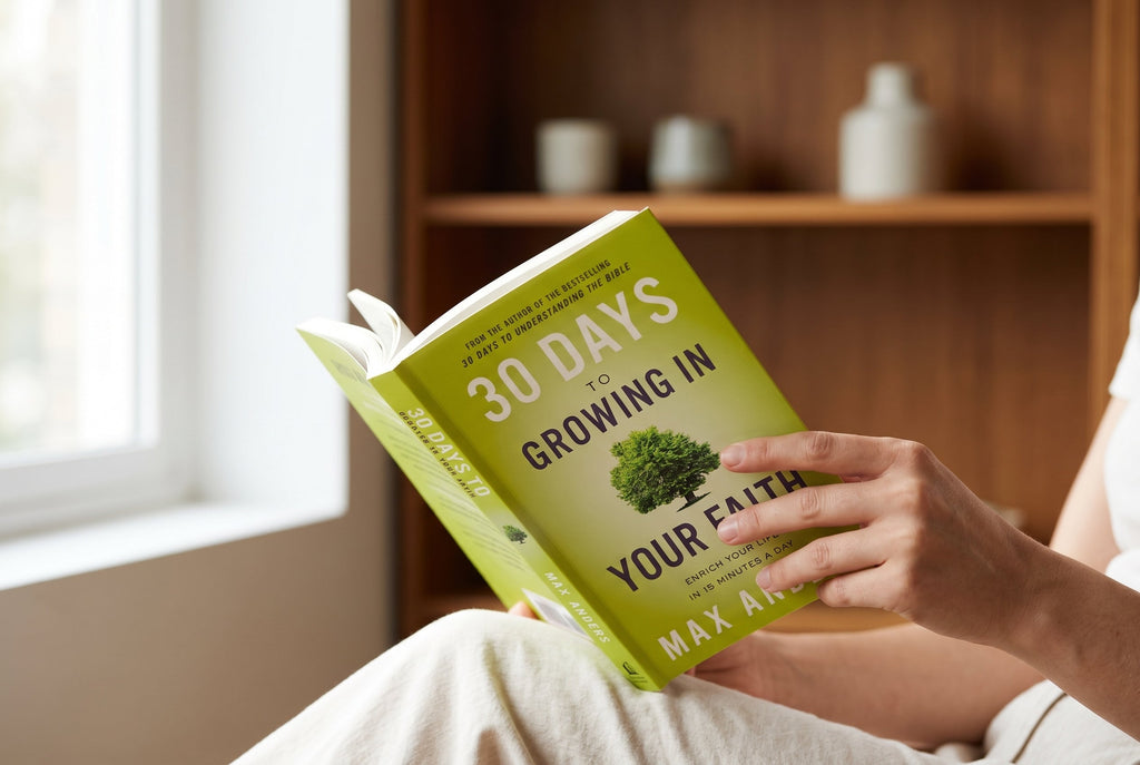 Studio photo of 30 Days to Growing in Your Faith in lifestyle