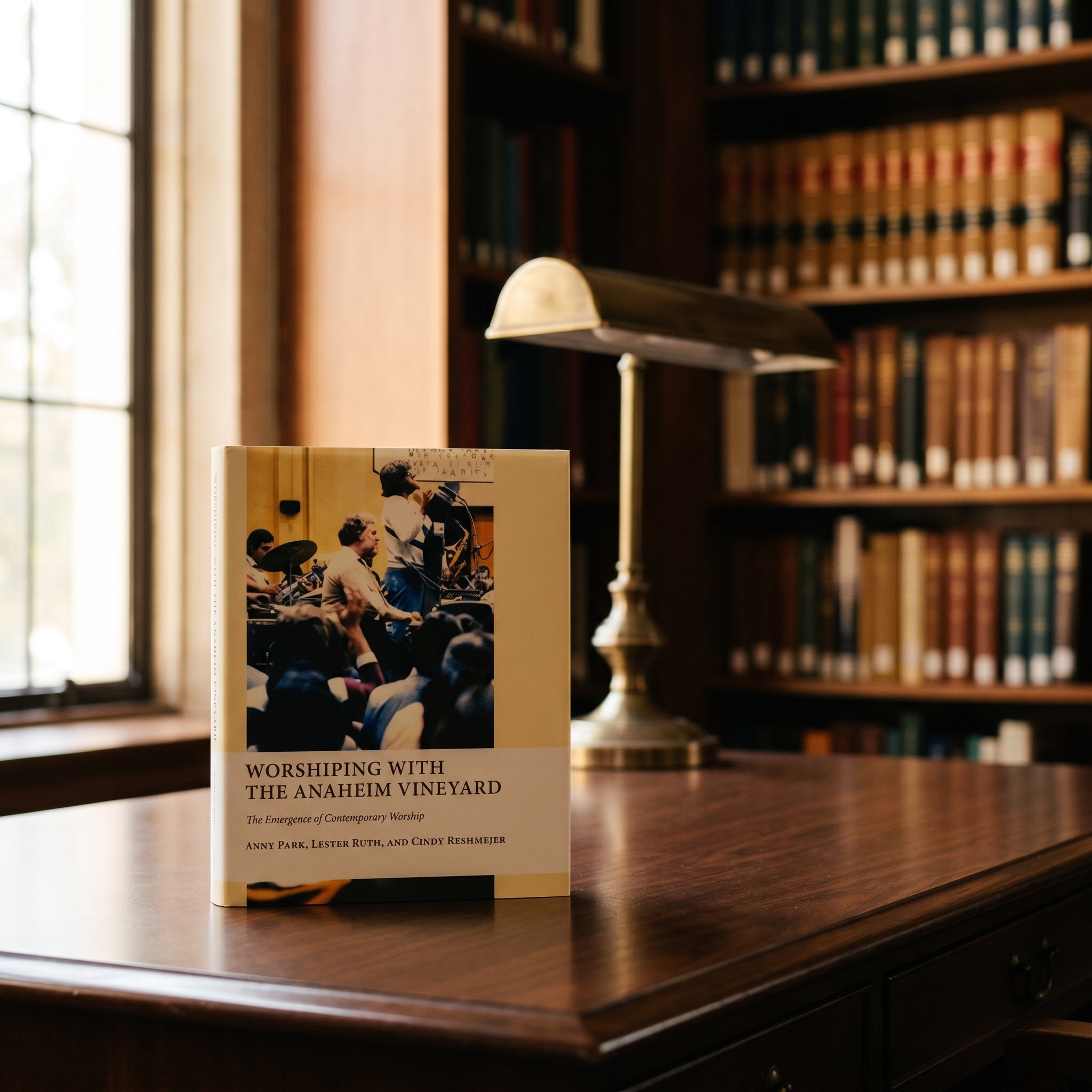 Studio photo of Worshiping with the Anaheim Vineyard: The Emergence of Contemporary Worship (The Church at Worship: Case Studies from Christian History) in lifestyle