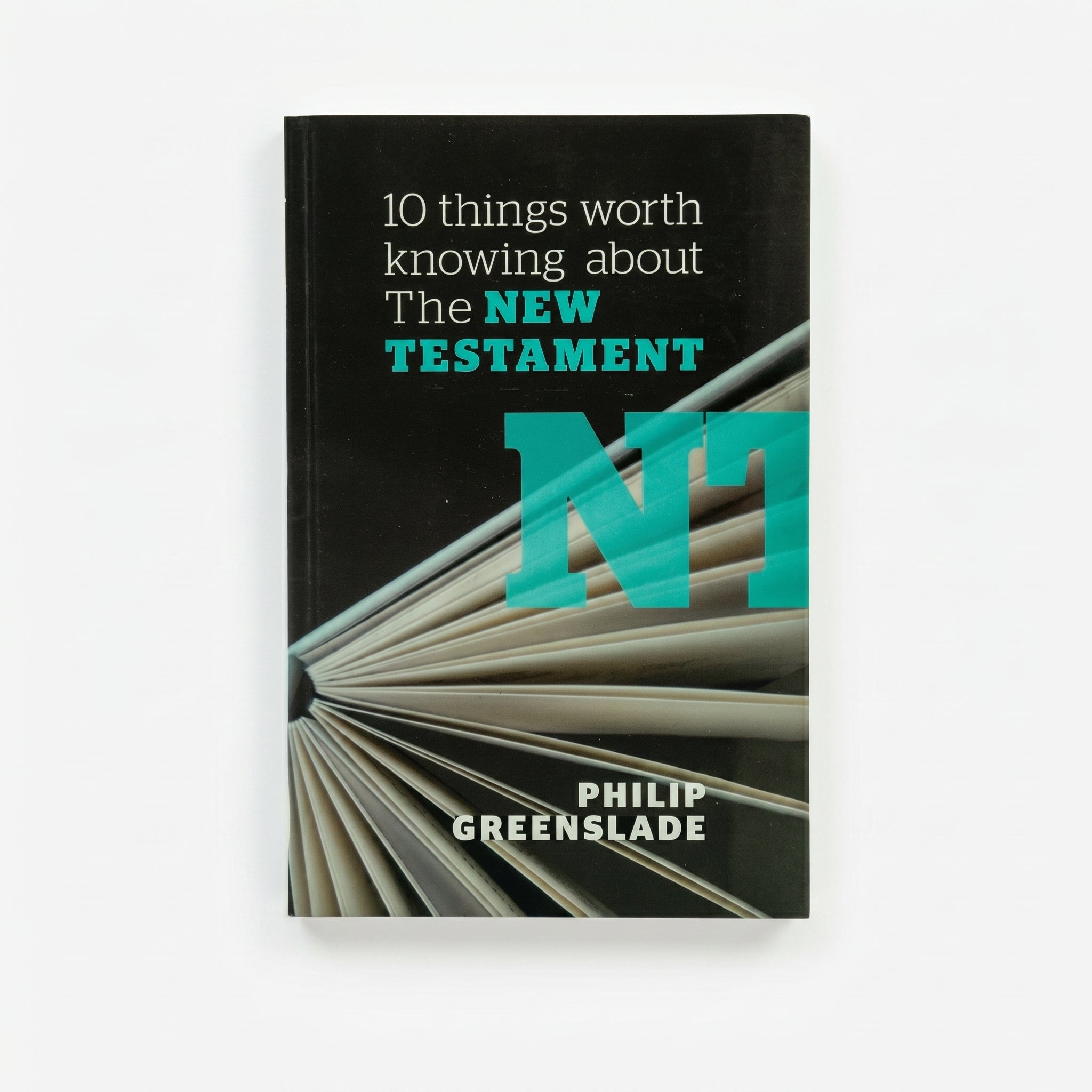 Studio photo of 10 Things Worth Knowing About the New Testament in hero